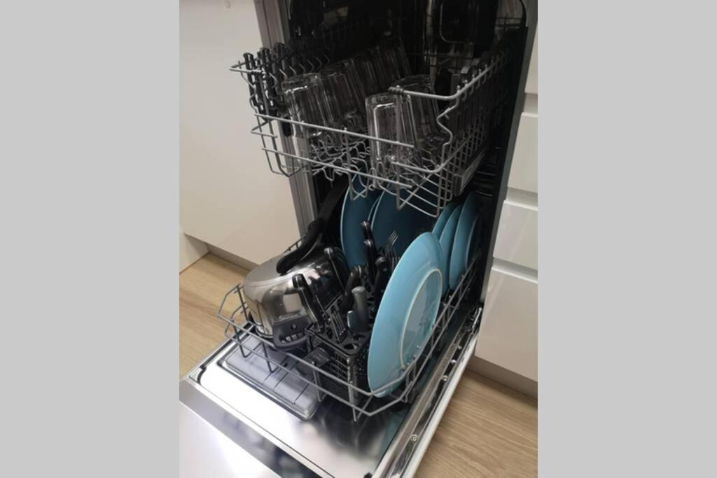 Piso Moderno Con Garaje En El Centro De Vigo Apartment Bagian luar foto